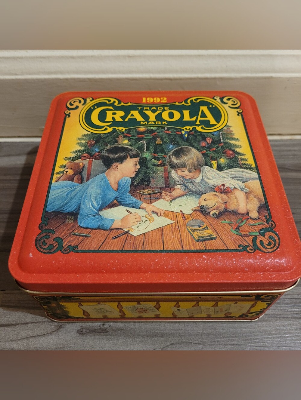 Crayola Crayon Tin Box Collectible